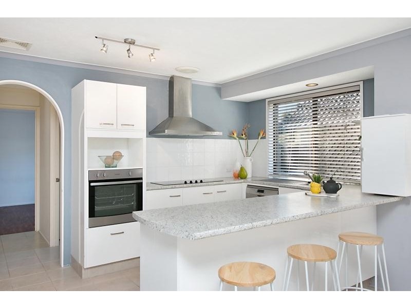 70 Clives Circuit, Currumbin Waters QLD 4223