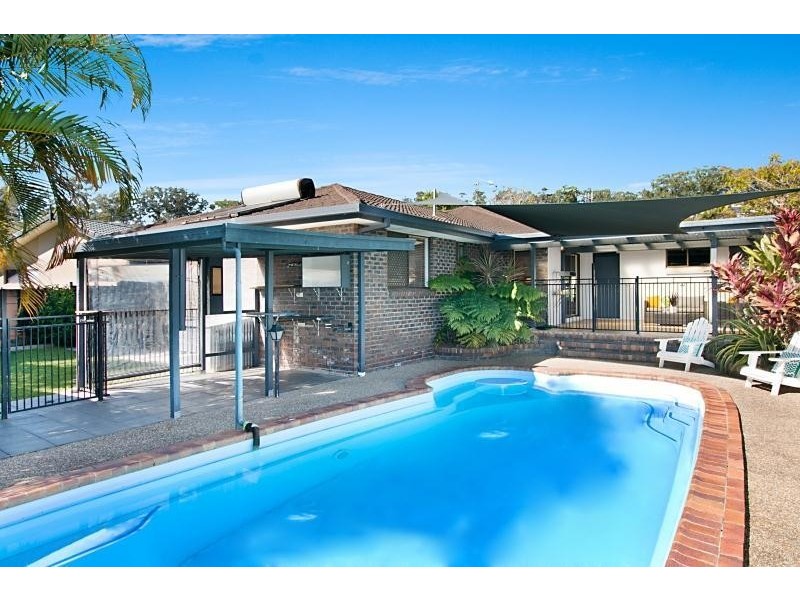 70 Clives Circuit, Currumbin Waters QLD 4223