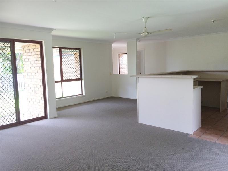 13 Goldvilla Drive, Elanora QLD 4221