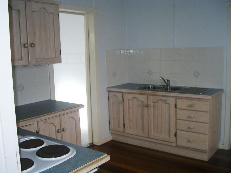 10 Twenty Fifth Avenue, Palm Beach QLD 4221