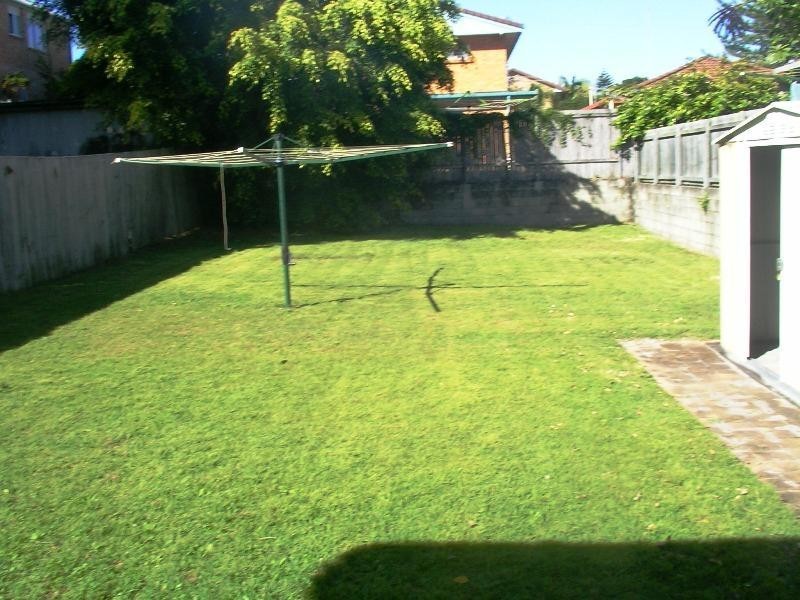 10 Twenty Fifth Avenue, Palm Beach QLD 4221