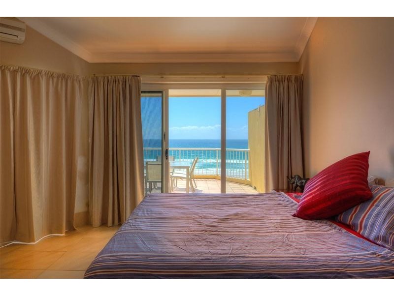 22/2 Seventeenth Avenue, Palm Beach QLD 4221