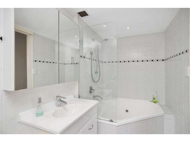 7E/50 Old Burleigh Road, Surfers Paradise QLD 4217