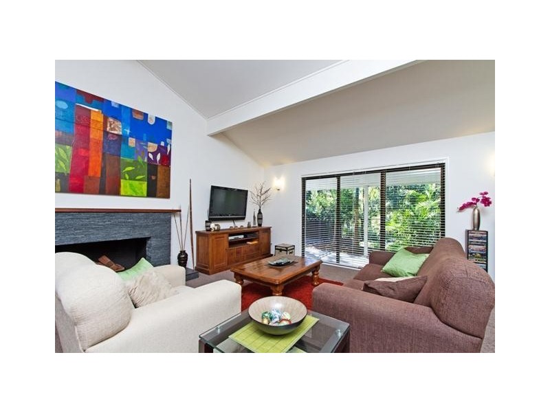 84 Ware Drive, Currumbin Waters QLD 4223