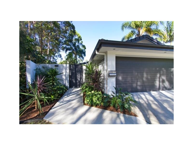 84 Ware Drive, Currumbin Waters QLD 4223