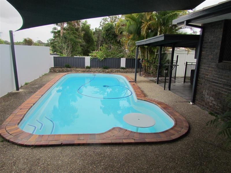 70 Clives Circuit, Currumbin Waters QLD 4223