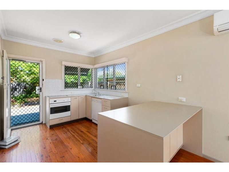 25 Tahiti Avenue, Palm Beach QLD 4221