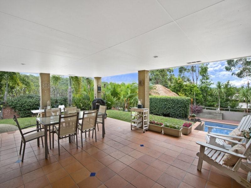 21 Forest Drive, Elanora QLD 4221