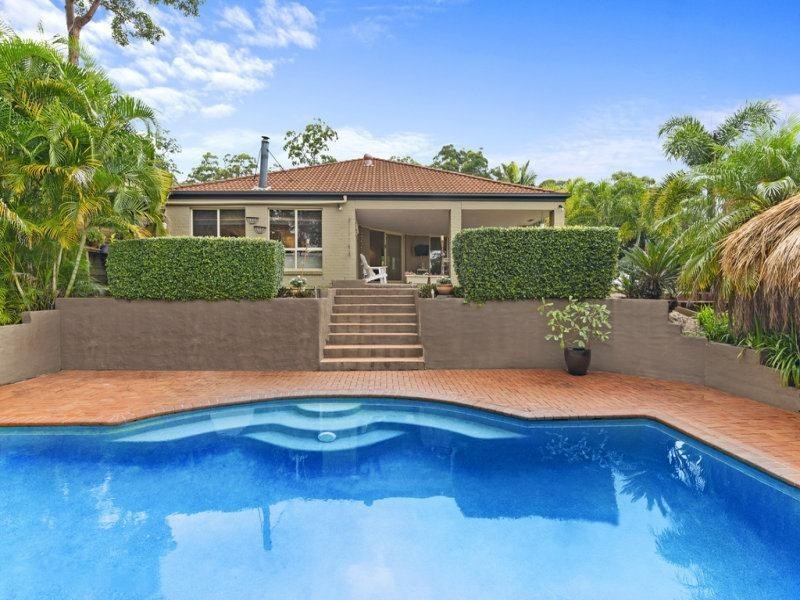 21 Forest Drive, Elanora QLD 4221