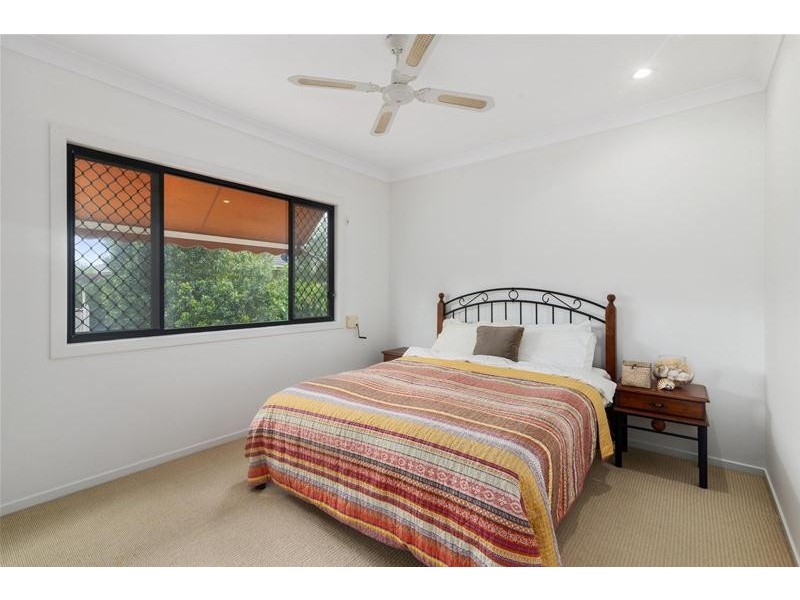 2/121 Laguna Avenue, Palm Beach QLD 4221