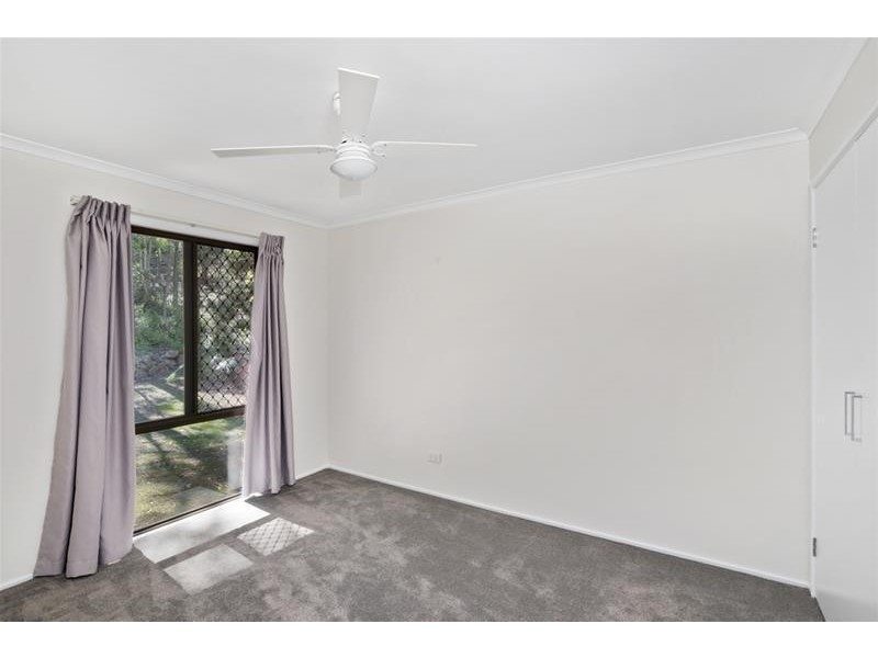 25 Glentrees Grove, Currumbin Waters QLD 4223