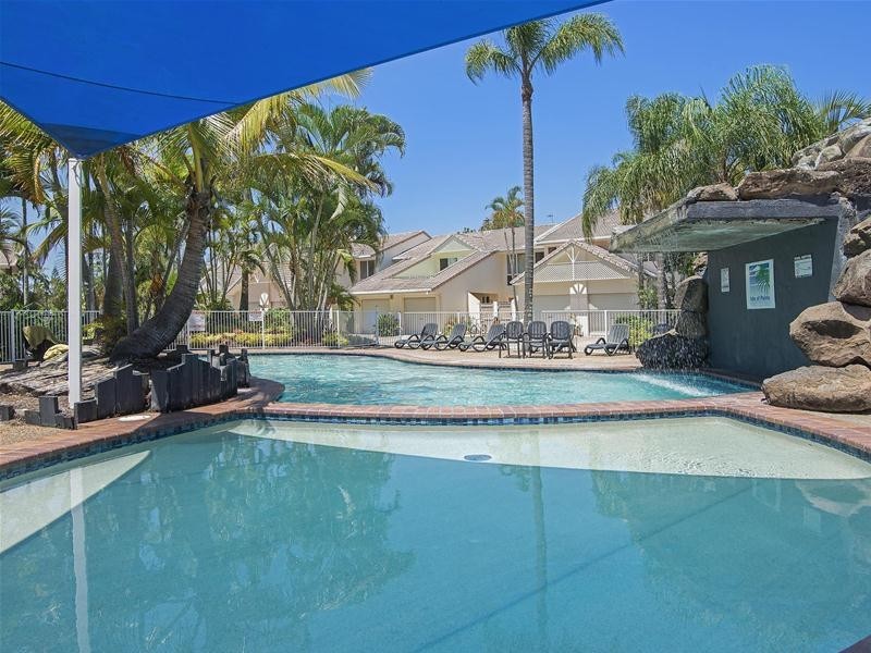 121/2-10 Coolgardie Street, Elanora QLD 4221