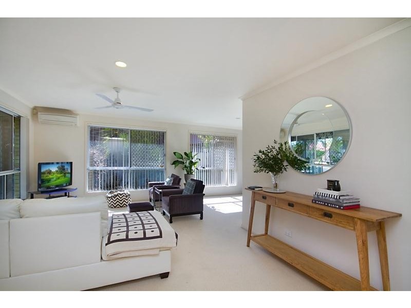 26 Georgetown Street, Varsity Lakes QLD 4227