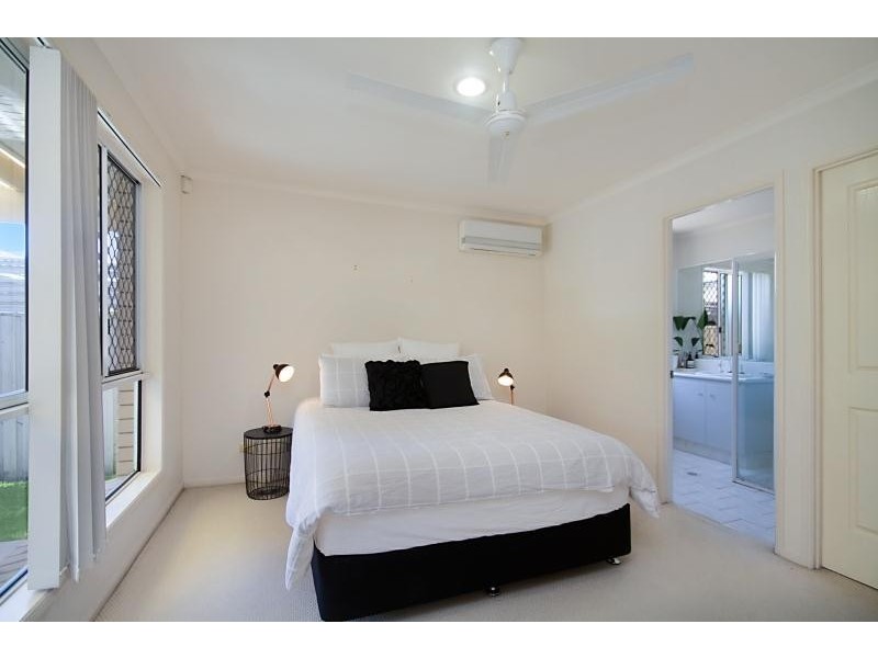 26 Georgetown Street, Varsity Lakes QLD 4227