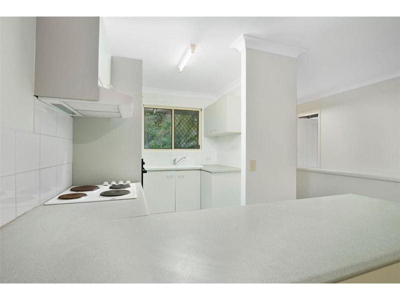 13/2 Simpsons Road, Currumbin Waters QLD 4223