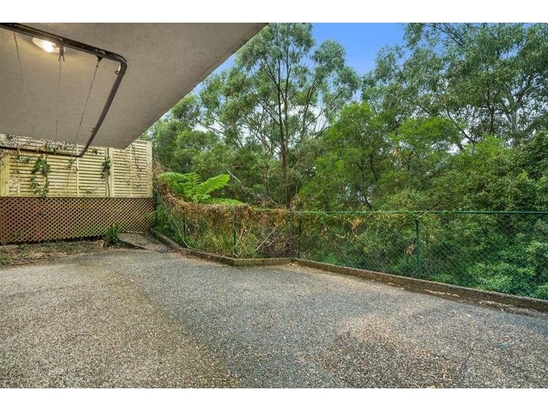 13/2 Simpsons Road, Currumbin Waters QLD 4223