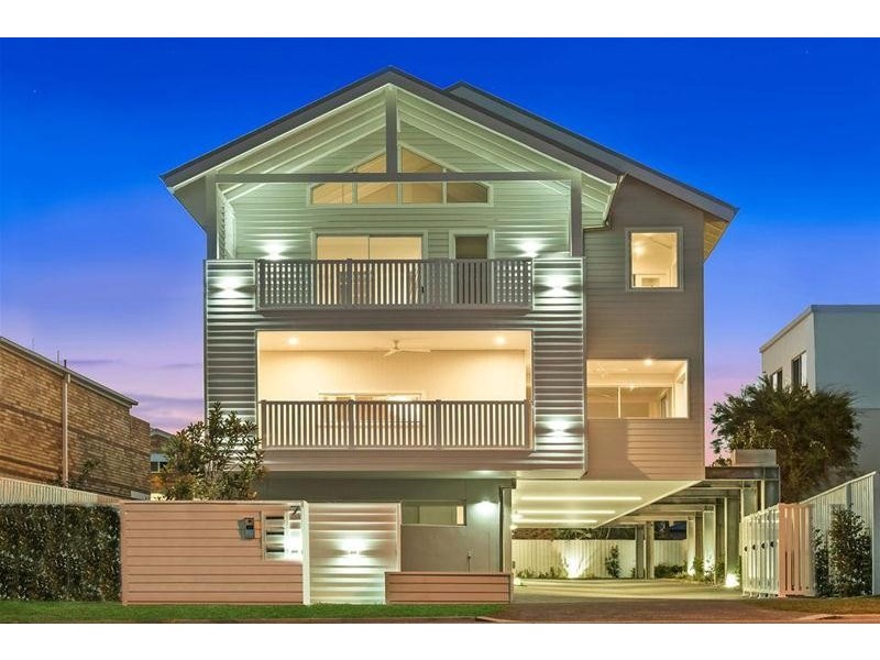 Villa 3/7 Twenty Fifth Avenue, Palm Beach QLD 4221