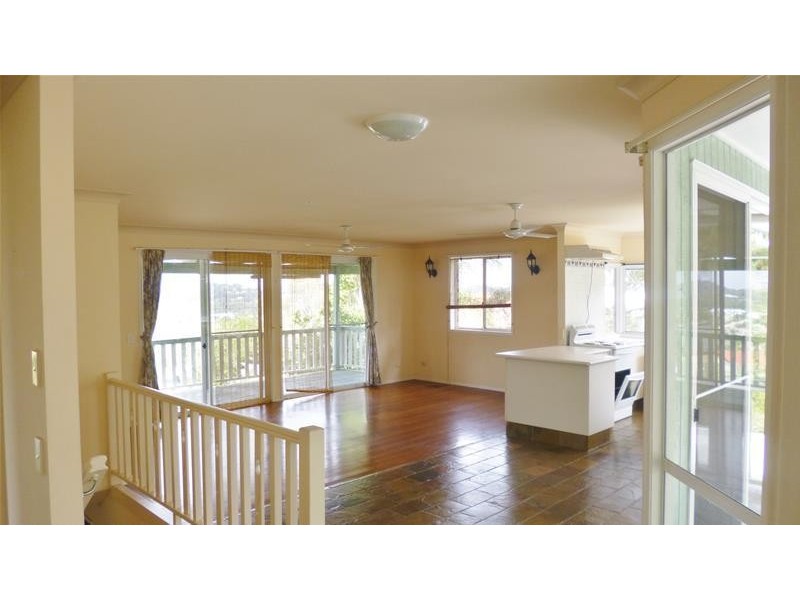 38 Larentia Street, Currumbin Waters QLD 4223