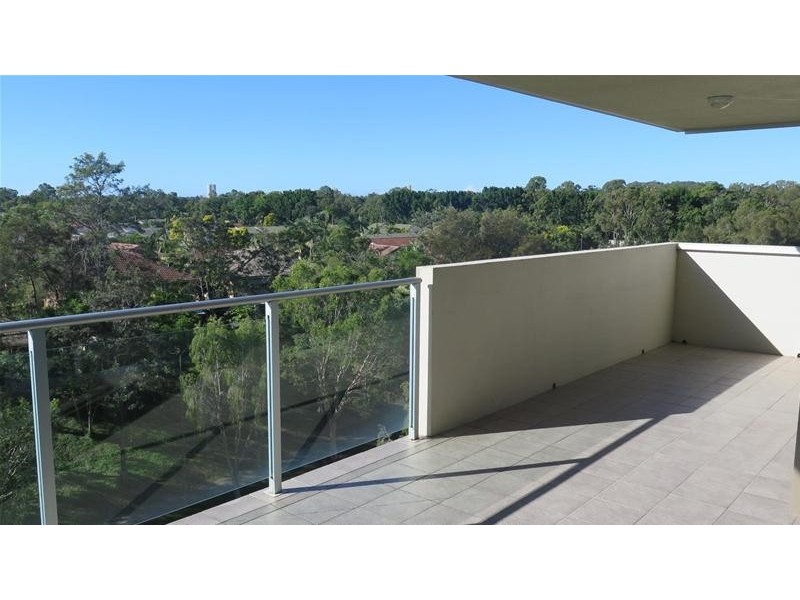2504/12-14 Executive  Drive, Burleigh Waters QLD 4220