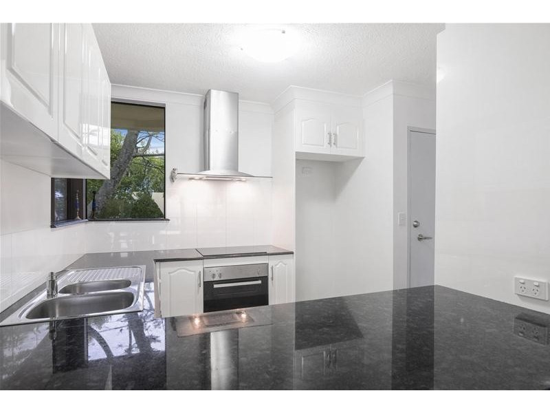 5/24 Panorama Drive, Currumbin QLD 4223