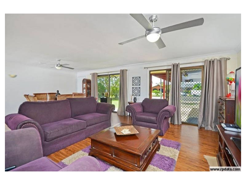 46 Spindle Street, Palm Beach QLD 4221