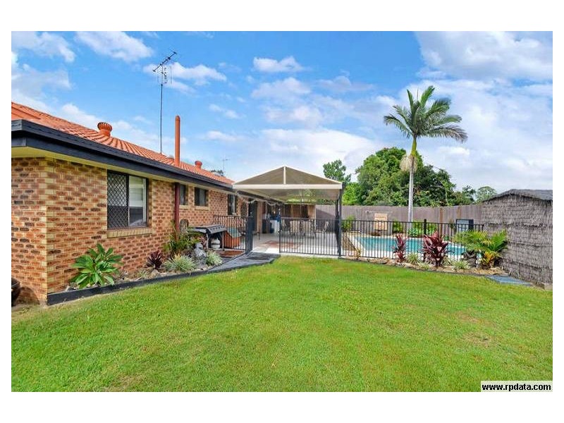 46 Spindle Street, Palm Beach QLD 4221