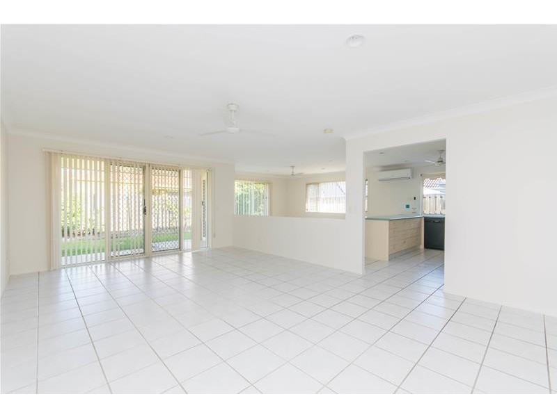 4 Keegan Circuit, Currumbin Waters QLD 4223