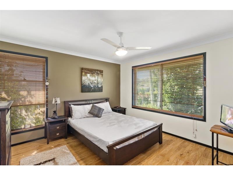 91 Saffron Street, Elanora QLD 4221