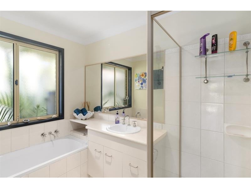 91 Saffron Street, Elanora QLD 4221