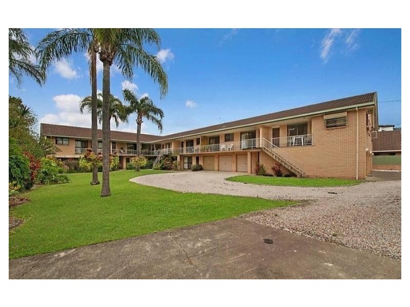 6/5 Lind Avenue, Palm Beach QLD 4221