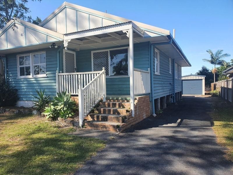 100 Palm Beach Avenue, Palm Beach QLD 4221