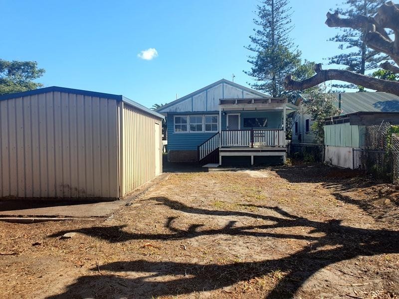 100 Palm Beach Avenue, Palm Beach QLD 4221