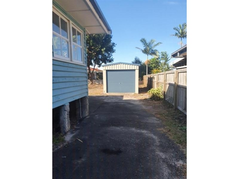 100 Palm Beach Avenue, Palm Beach QLD 4221