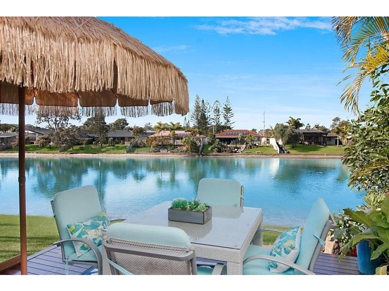 132/2-10 Coolgardie Street, Elanora QLD 4221