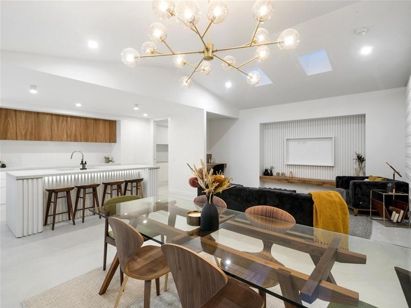 57 Mallawa Drive, Palm Beach QLD 4221