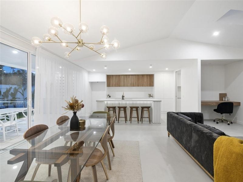 57 Mallawa Drive, Palm Beach QLD 4221