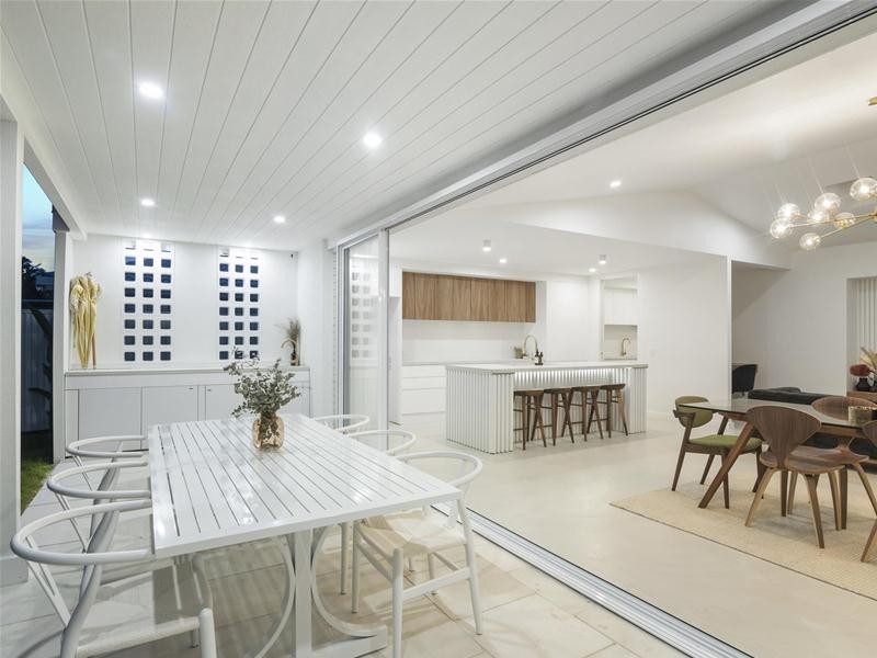 57 Mallawa Drive, Palm Beach QLD 4221