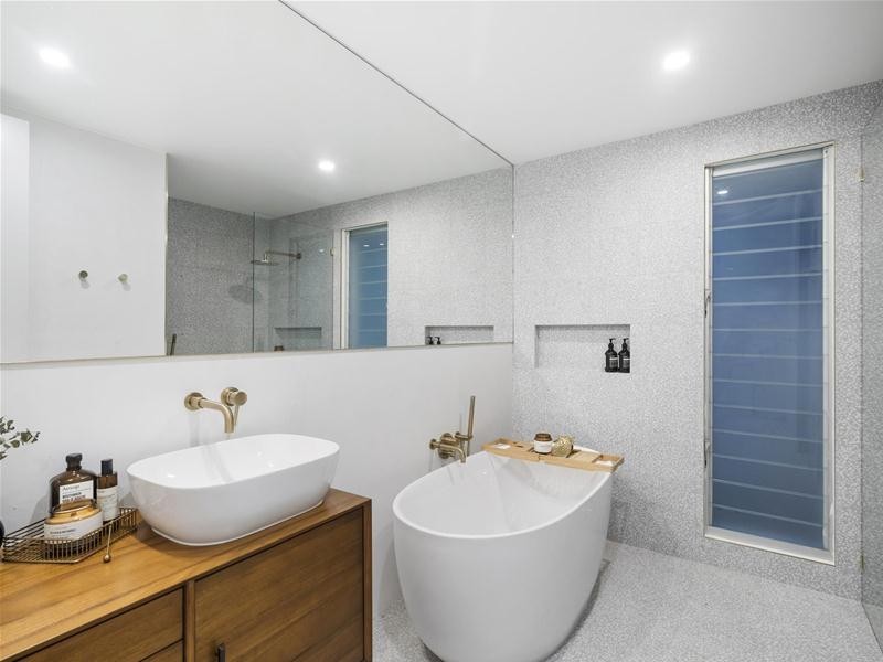 57 Mallawa Drive, Palm Beach QLD 4221