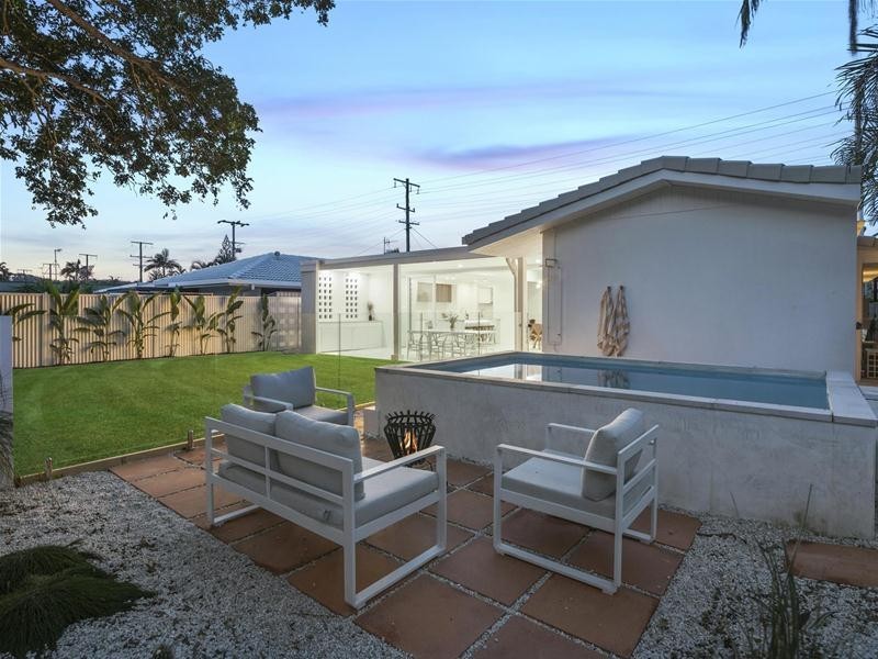 57 Mallawa Drive, Palm Beach QLD 4221