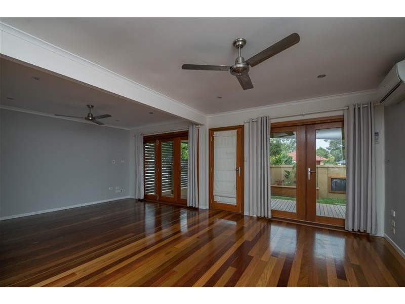 1/43 Third  Avenue, Palm Beach QLD 4221