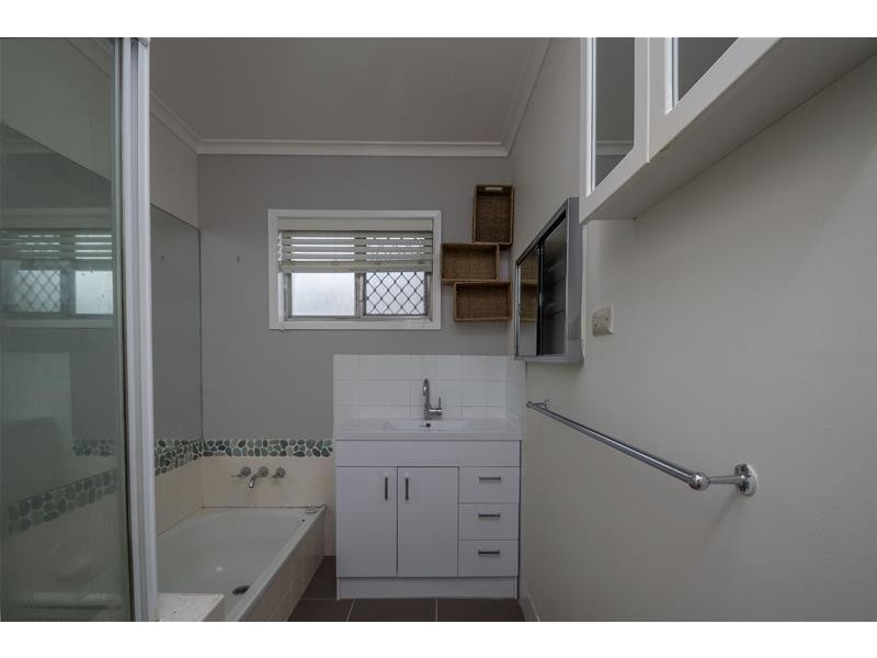 1/43 Third  Avenue, Palm Beach QLD 4221