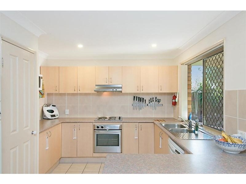 4 Bidwill Court, Elanora QLD 4221