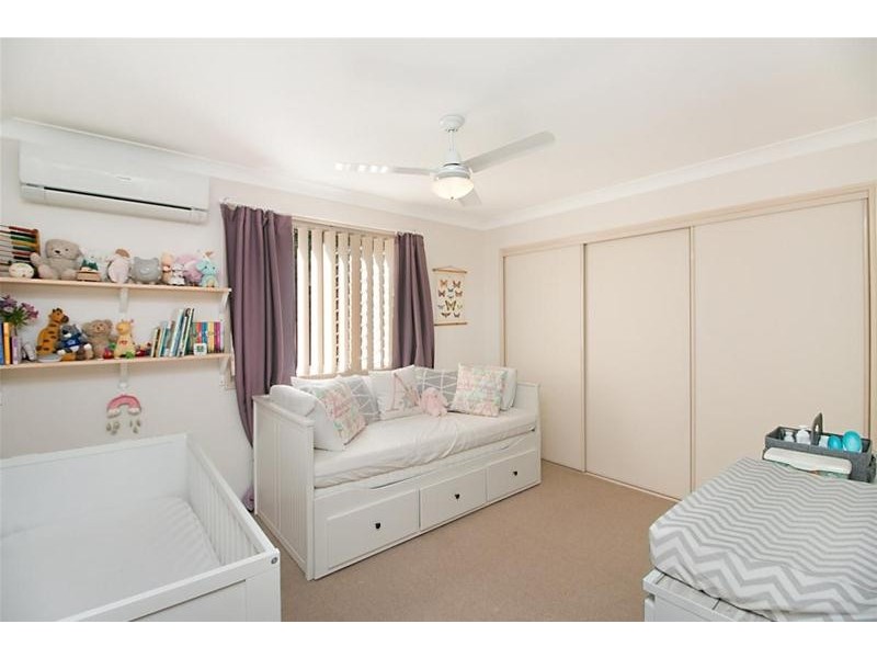 4 Bidwill Court, Elanora QLD 4221