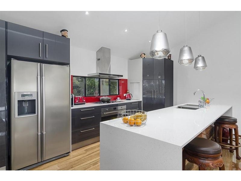 4 Aethalia Street, Currumbin Waters QLD 4223