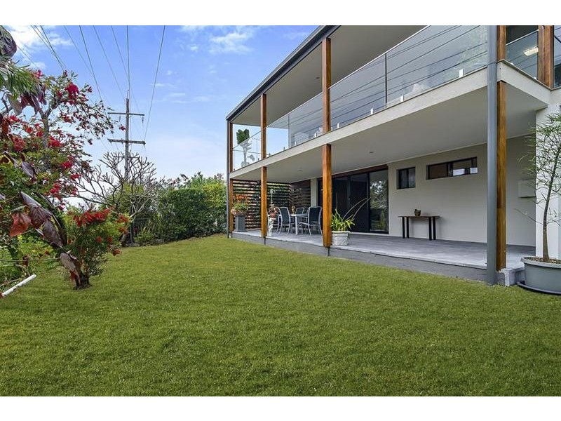 4 Aethalia Street, Currumbin Waters QLD 4223