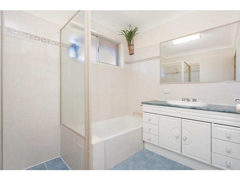 2/69 Laguna Avenue, Palm Beach QLD 4221