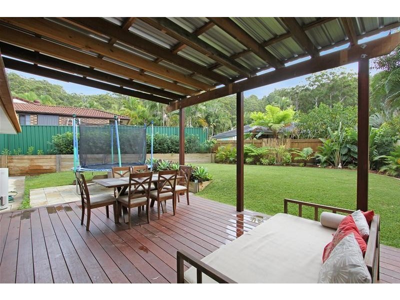 9 Glentrees  Grove, Currumbin Waters QLD 4223