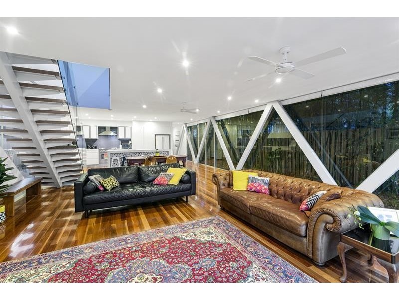 48 Twenty Fifth Avenue, Palm Beach QLD 4221