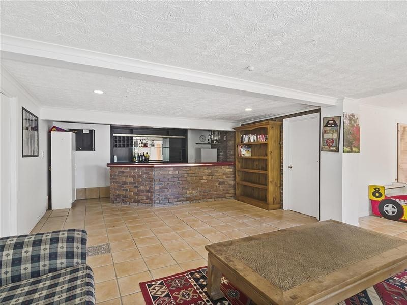 42 Ware Drive, Currumbin Waters QLD 4223