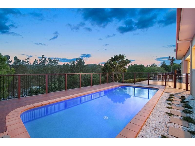 6 Nyoka Court, Elanora QLD 4221